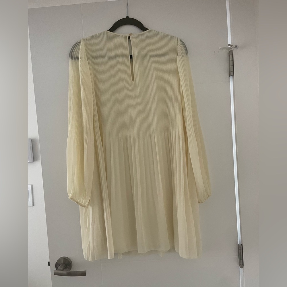 Wilfred flowy yellow dress long sleeves